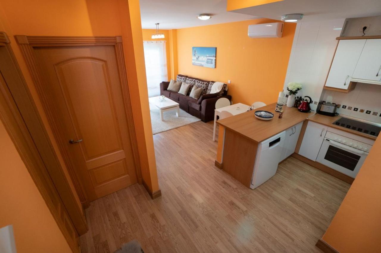 Neptuno 3E Menyber Apartman Nerja Kültér fotó